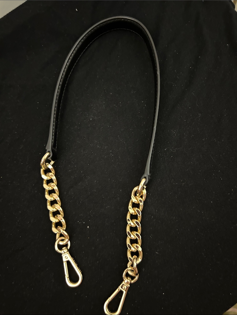 Michael Kors Black Leather Short Strap with Gold Chain